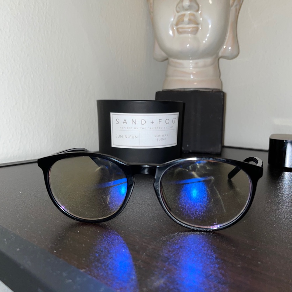 Blue light blocking Pixel eyewear